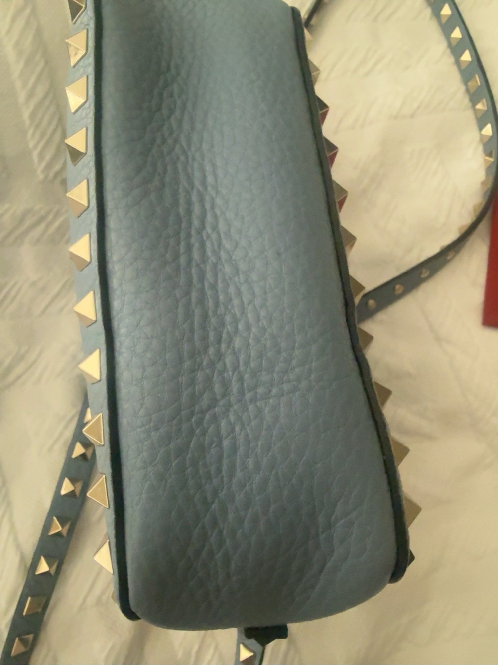 Valentino Garavani Light Blue Leather Rockstud Crossbody - Picture 4 of 6